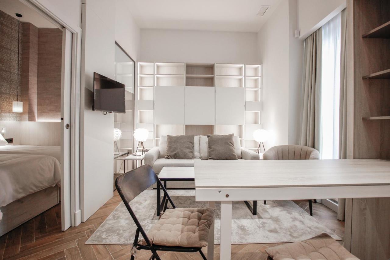 Alohamundi Cabo Noval Apartment Seville Exterior photo